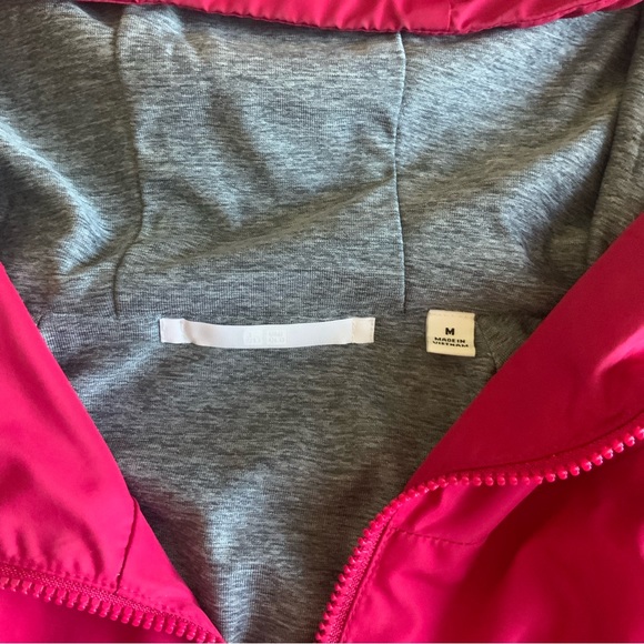 UNIQLO Pink and Gray Women’s Windbreaker Jacket with Hood - Picture 4 of 6